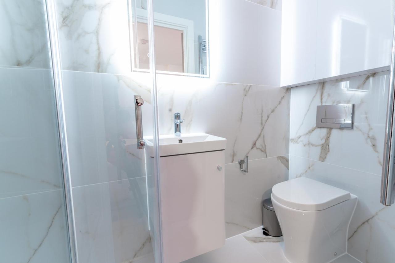Luxury 2 Bedrooms - 2 Bathrooms - F5 Лондон Екстер'єр фото