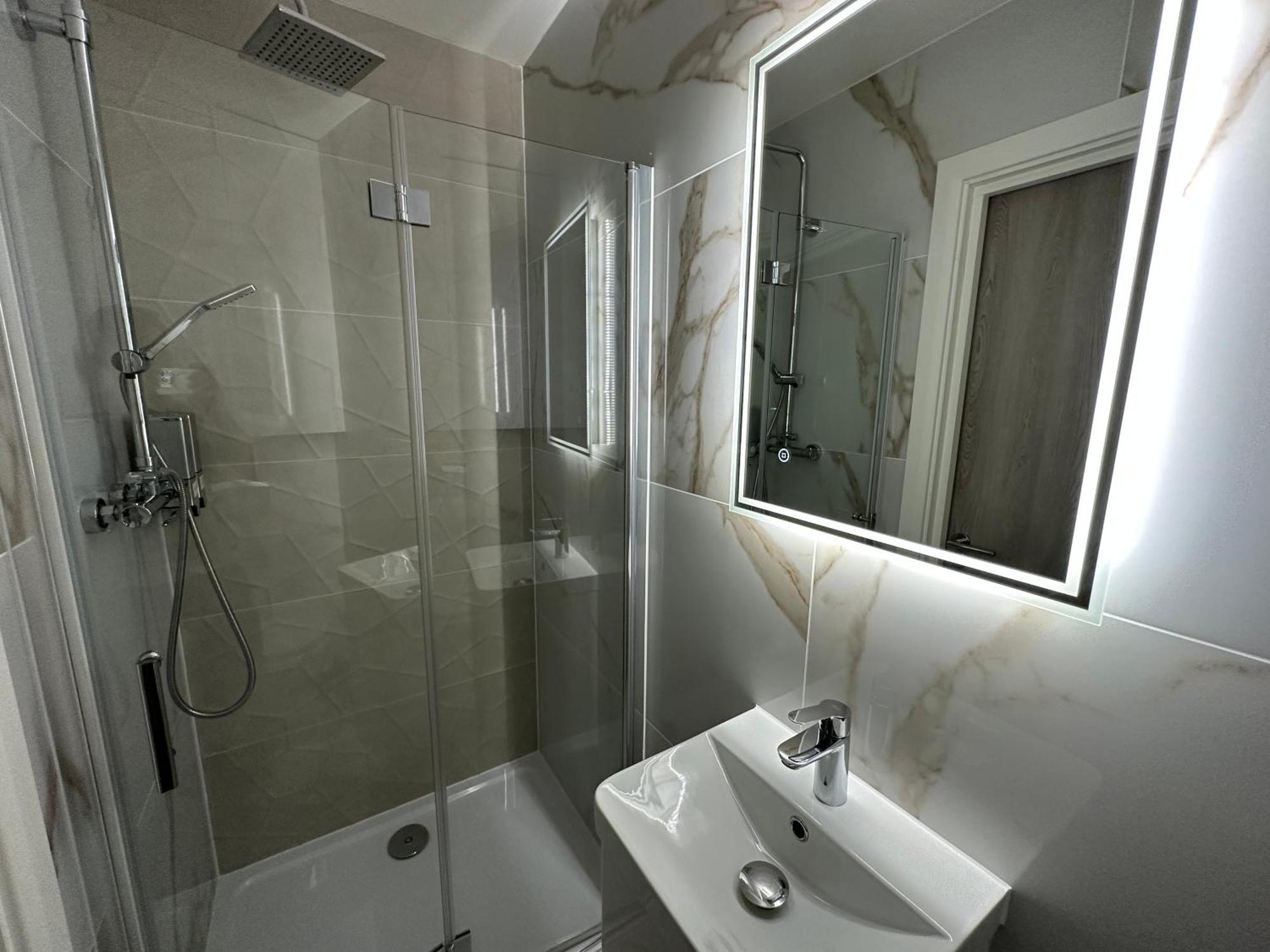 Luxury 2 Bedrooms - 2 Bathrooms - F5 Лондон Екстер'єр фото